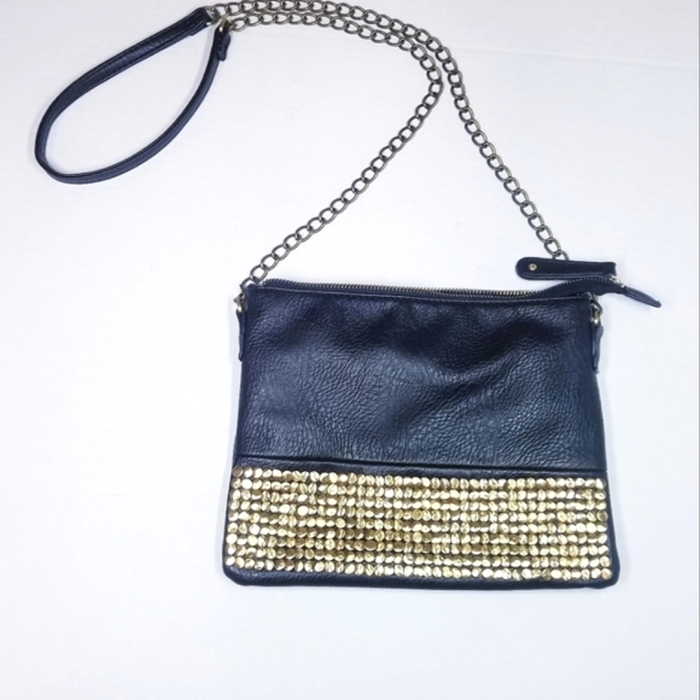 🌸Vegan‎ Leather Gold Stud Purse + Chain